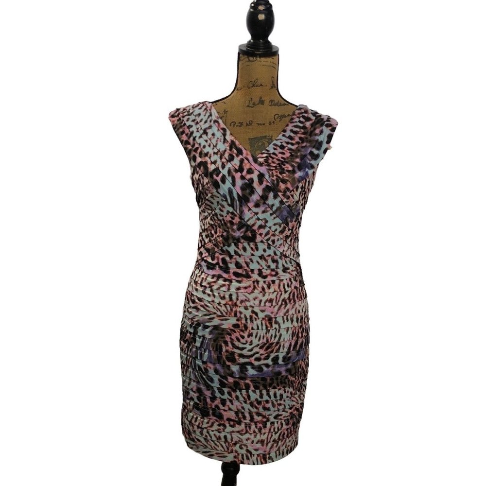 London Times 4 Dress Pink Blue Purple Animal Print V Neck Back Zip Sleeveless